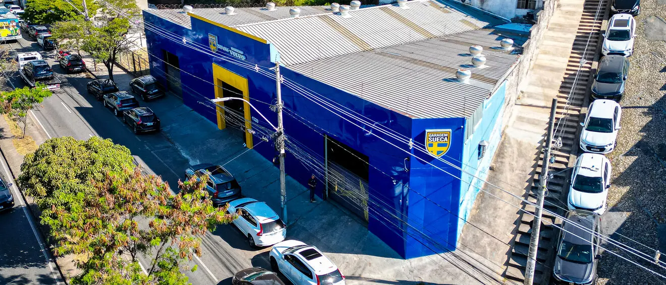 Fachada da Garagem Sueca na Avenida Barão Homem de Melo, Jardim América, Belo Horizonte